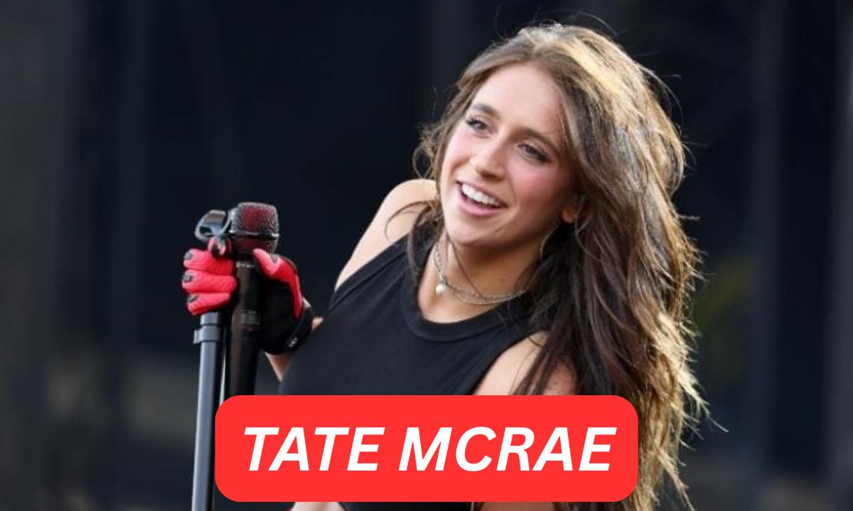 How Tall Is Tate McRae? Height, Weight, Age & Body Stats 2026